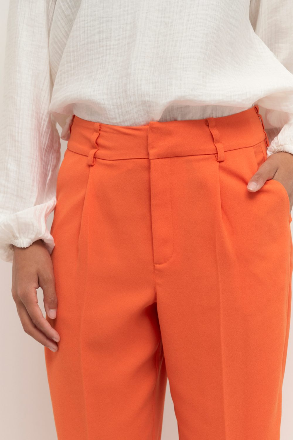 Saga Ankle Pant - Mom Fit - Image 4