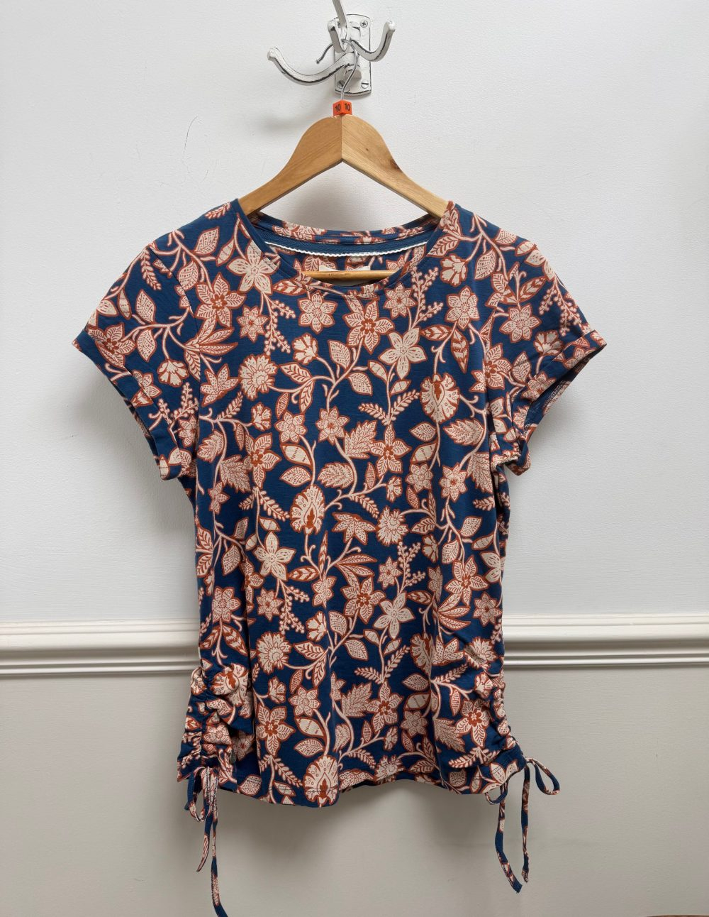 Midnight Garden Jersey T-Shirt - Image 5