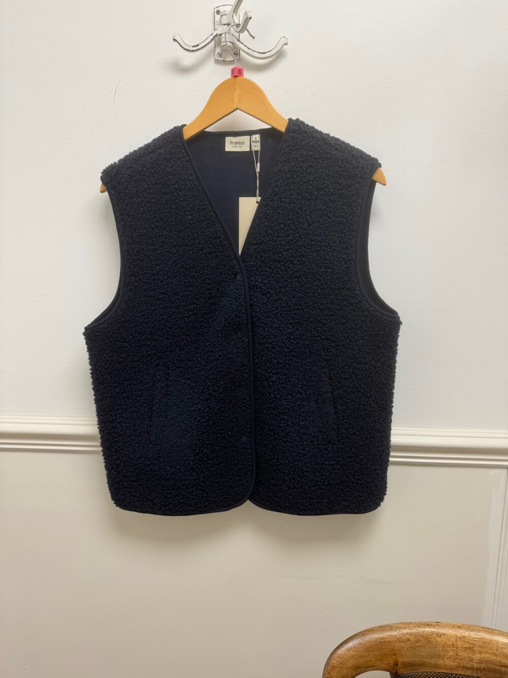 FRGwynne Wa 1 Waistcoat - Image 1