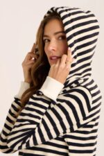 Blackwater Elise Hoodie - Image 3