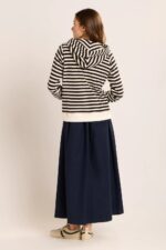 Blackwater Elise Hoodie - Image 5