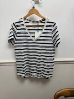 IHYulietta SS12 V Neck T-Shirt