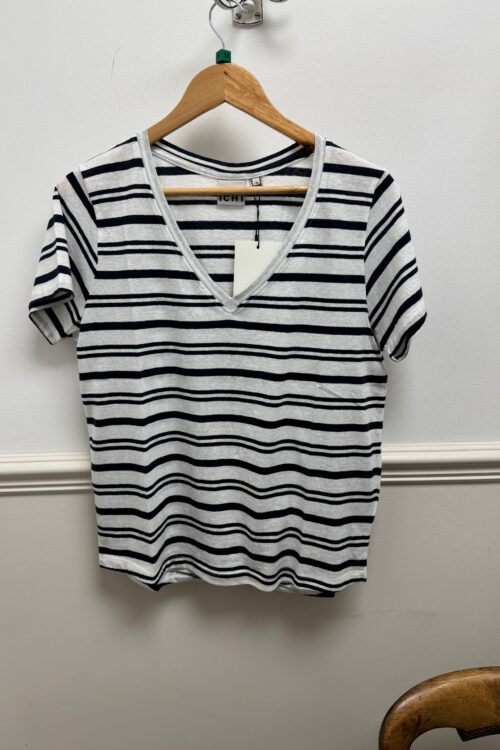 IHYulietta SS12 V Neck T-Shirt