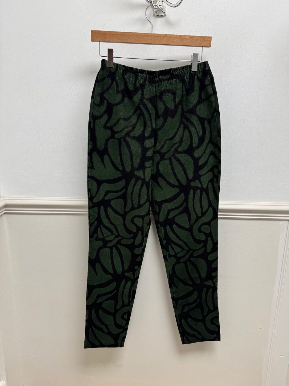 IMG_4385 Congo Print Stretch Pant - Image 1