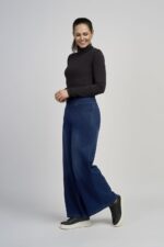 781T Wide Leg Super Soft Pull up Jean - Image 4