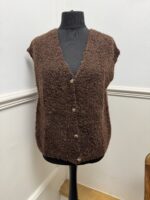 Boucle Button Lana Wool Tank Top