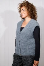 Boucle Button Lana Wool Tank Top - Image 3